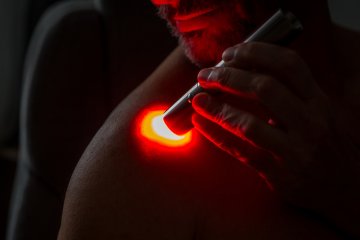 Recenze: Přenosné pero pro terapii červeným světlem