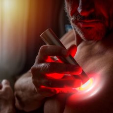 Cílená terapie ramene s perem VitaSpot 12W