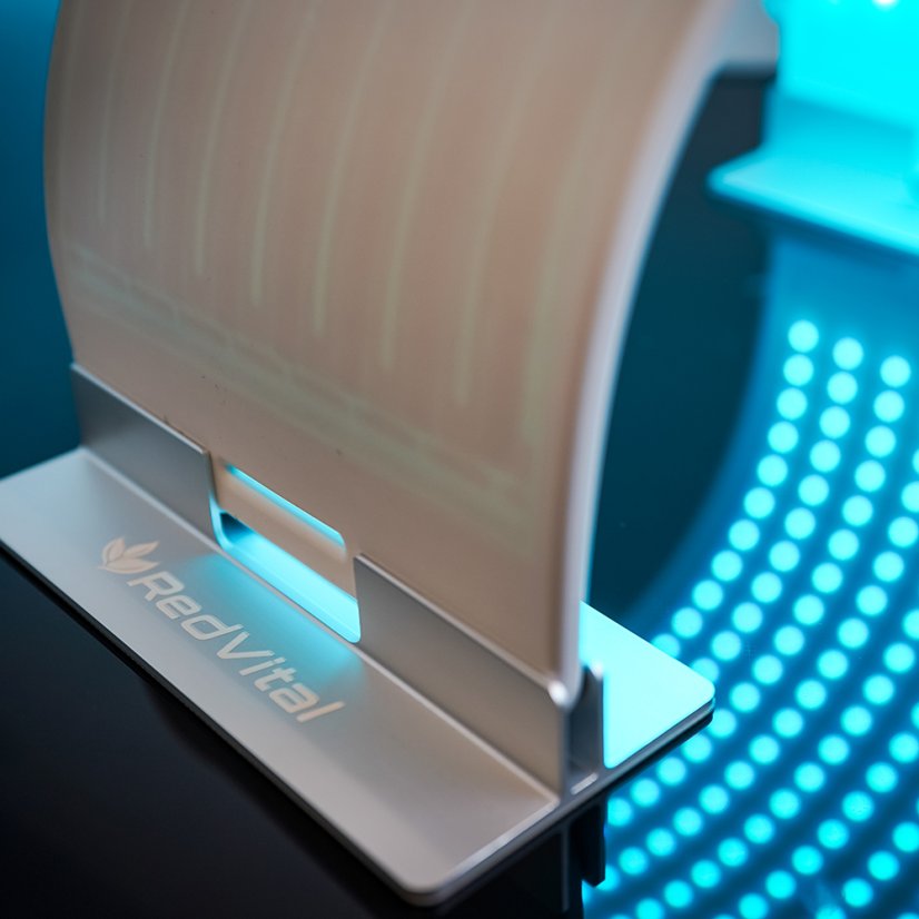 Spektrum pásu VitaCore: od modré 390nm po červenou 630nm